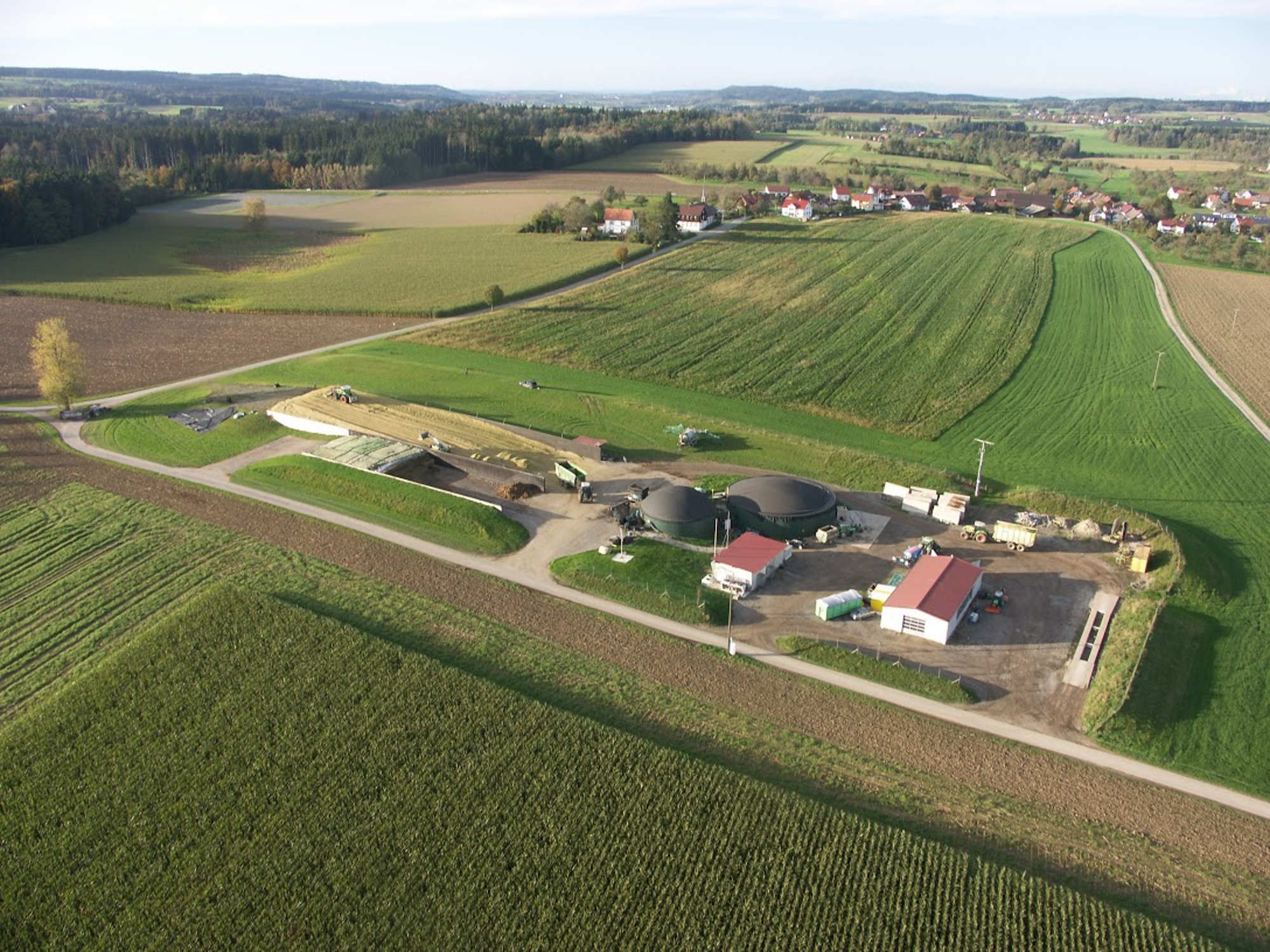 Luftbild der Biogasanlage in Winterbach